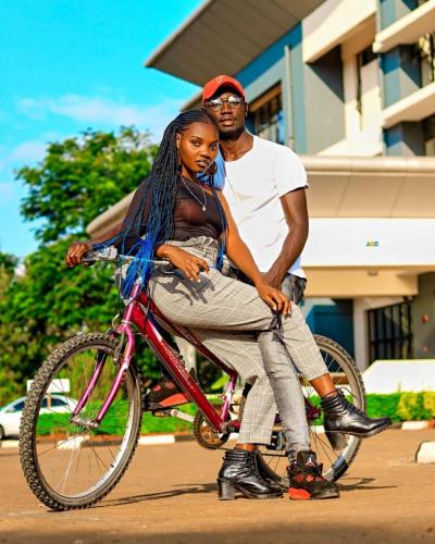 Almasi-Media-Couples-Photography