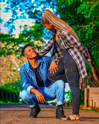 Candid-Moments-Captured-by-Almasi-Media