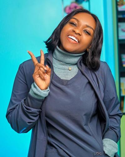 Emphasis-on-Expression-with-Almasi-Media